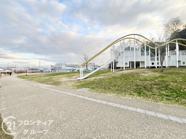 天理市二階堂上ノ庄町　新築一戸建て　第９　２号棟(まほろば健康パーク)