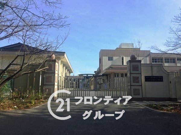 奈良市帝塚山南２丁目　新築一戸建て(奈良市立富雄第三小学校)