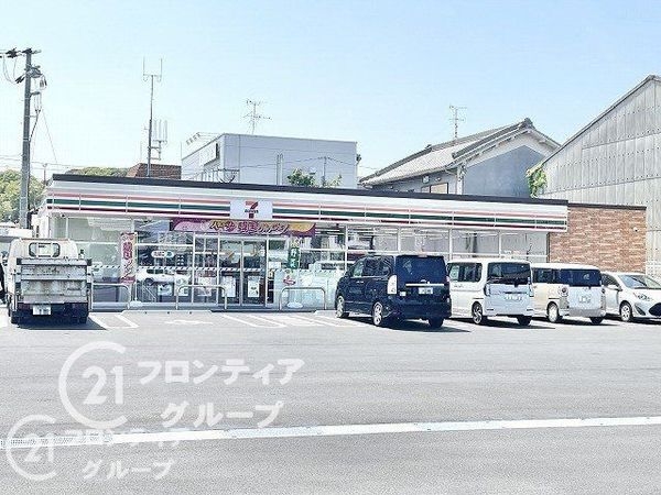 香芝市平野　新築一戸建て　２号棟(ローソン香芝上中店)
