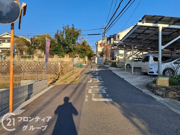 北葛城郡上牧町大字上牧　新築一戸建て　２号棟