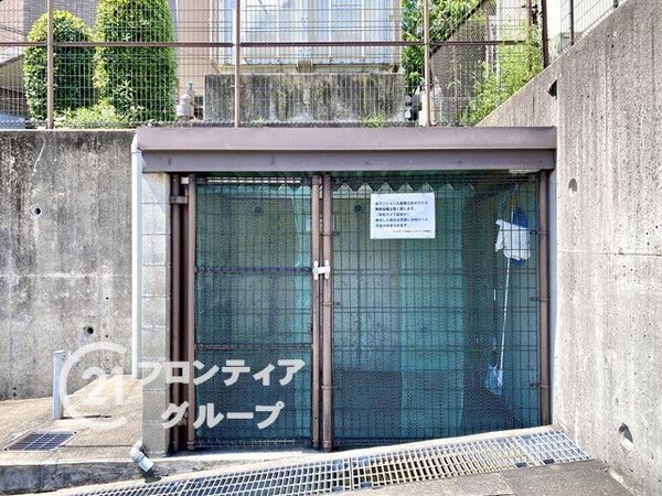 ヴィルヌーブ学園前2メヌエット　中古マンション