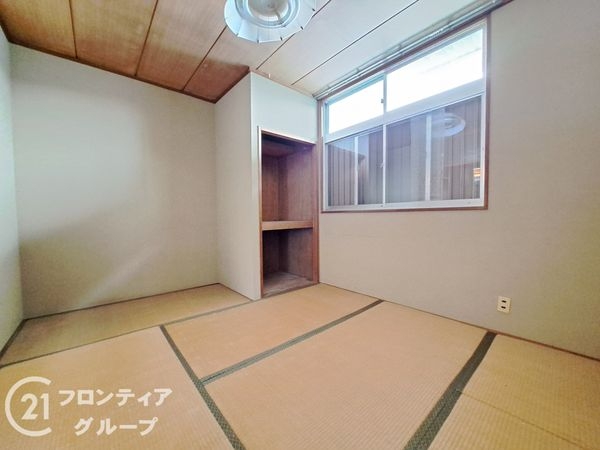 奈良市あやめ池北３丁目の中古一戸建て