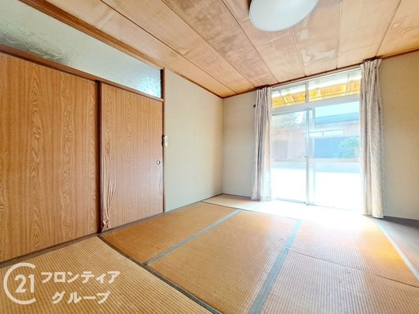 奈良市あやめ池北３丁目の中古一戸建て