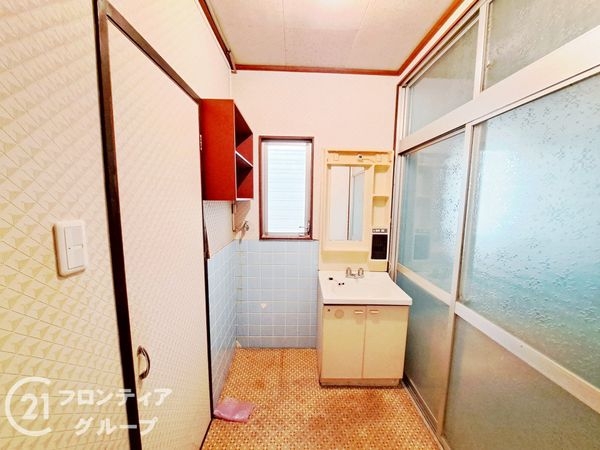 奈良市あやめ池北３丁目の中古一戸建て