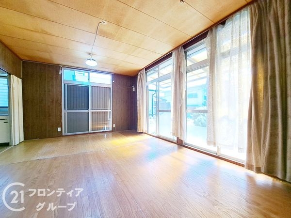 奈良市あやめ池北３丁目の中古一戸建て