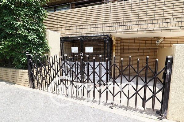 フローレスタ学園前　中古マンション