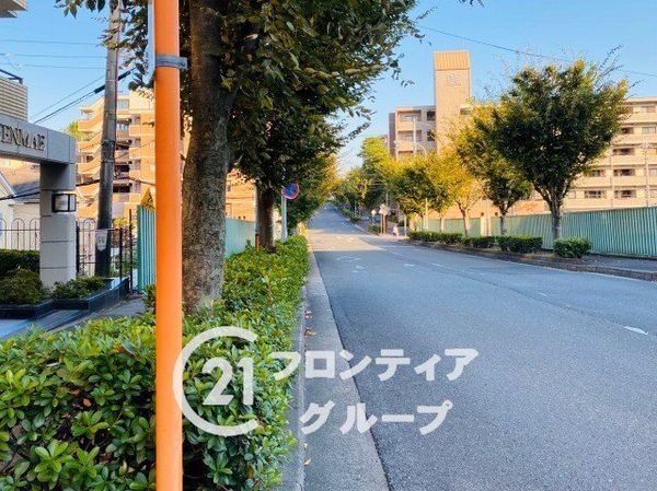 フローレスタ学園前　中古マンション