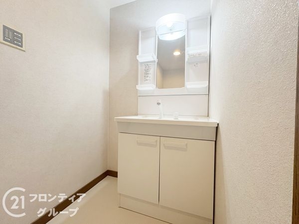 フローレスタ学園前　中古マンション