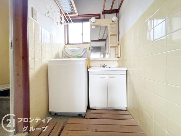 天理市平等坊町の中古一戸建て