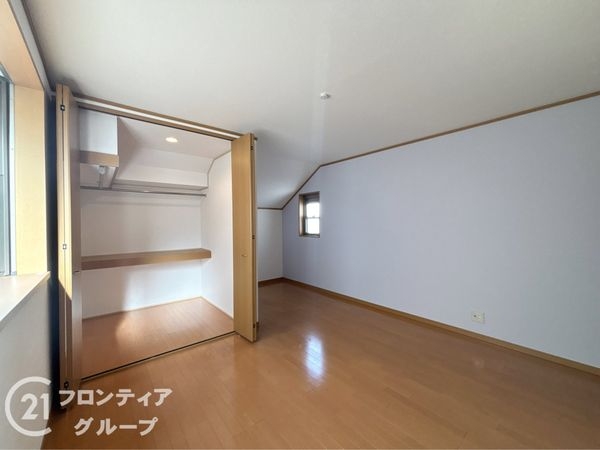 木津川市木津南後背の中古一戸建て