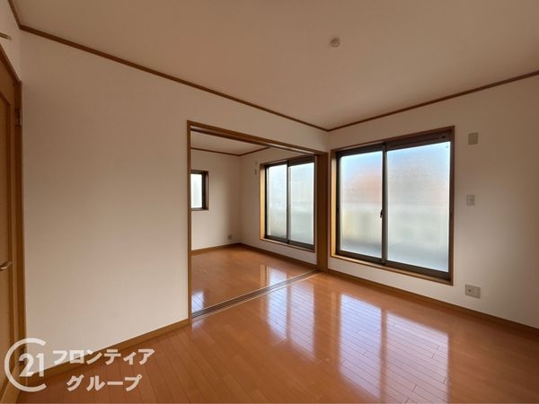 木津川市木津南後背の中古一戸建て