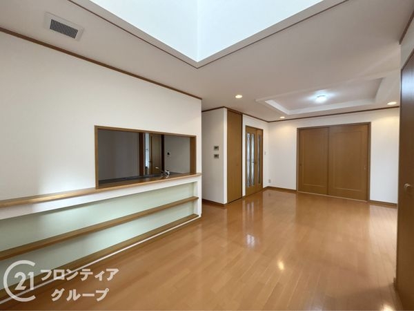 木津川市木津南後背の中古一戸建て