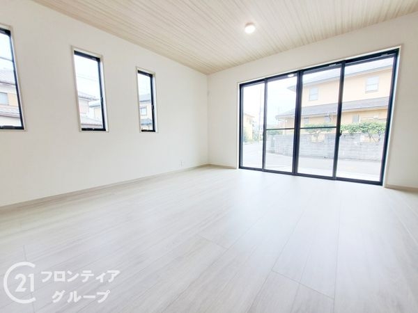 相楽郡精華町大字菱田小字宮川原の中古一戸建て