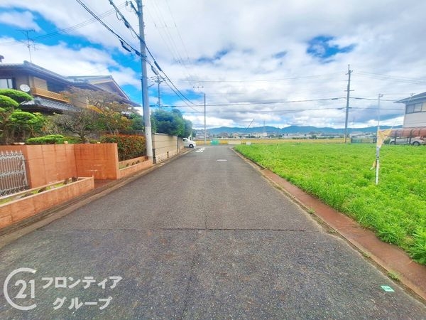 大和郡山市若槻町　建築条件無し土地