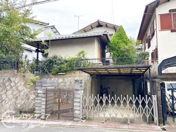 奈良市藤ノ木台３丁目　中古一戸建て