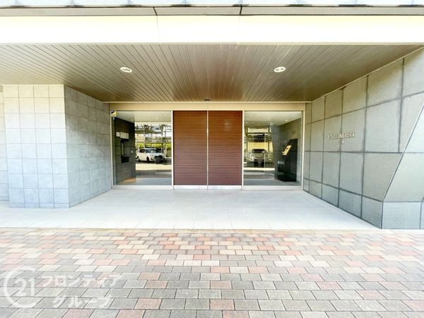 プレミスト天理 中古マンション(エントランス)