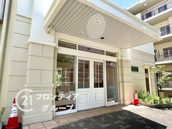 サンクタスリビオ学園大和花のまち 中古マンション(エントランス)