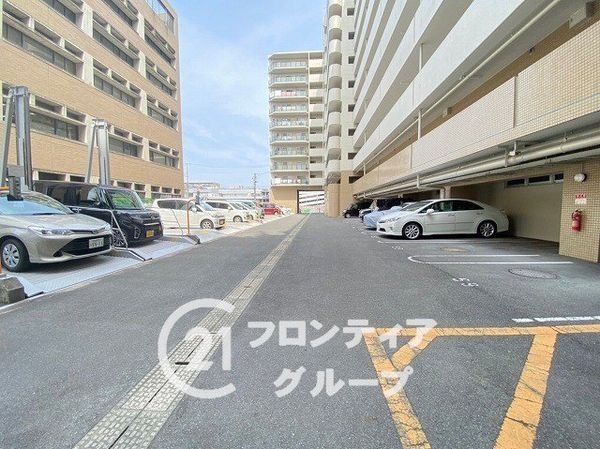 大和高田アーバンコンフォート 中古マンション(駐車場)