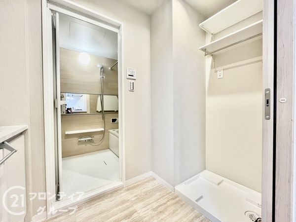 イトーピア生駒ファインコート 中古マンション(洗面台・洗面所)