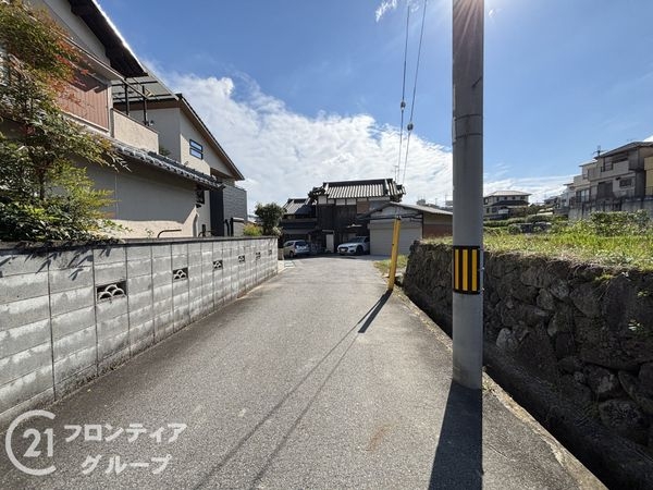 生駒市小平尾町　中古一戸建て