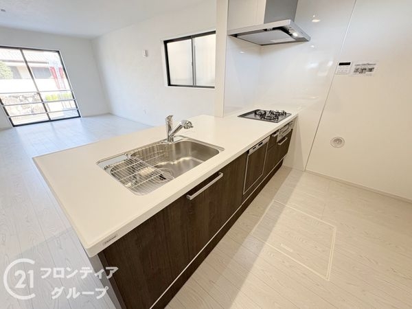 生駒市東生駒月見町　新築一戸建て　1期　全２区画　２号棟