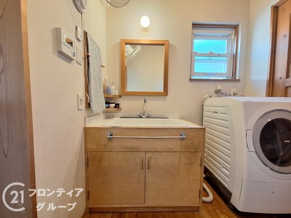 木津川市梅美台５丁目の中古一戸建て