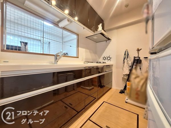 パルコートあやめ池コモドナチュール　中古マンション