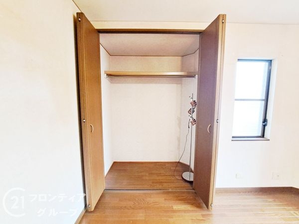 奈良市秋篠新町の中古一戸建て