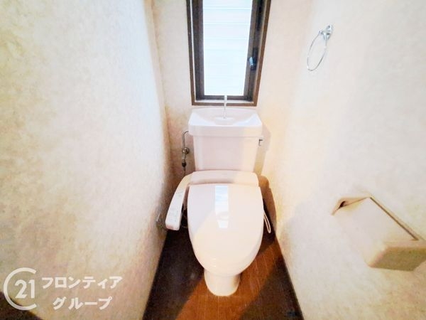 奈良市秋篠新町の中古一戸建て