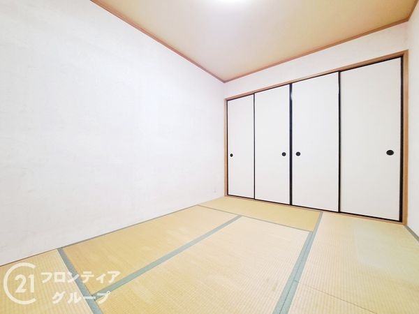 奈良市秋篠新町の中古一戸建て