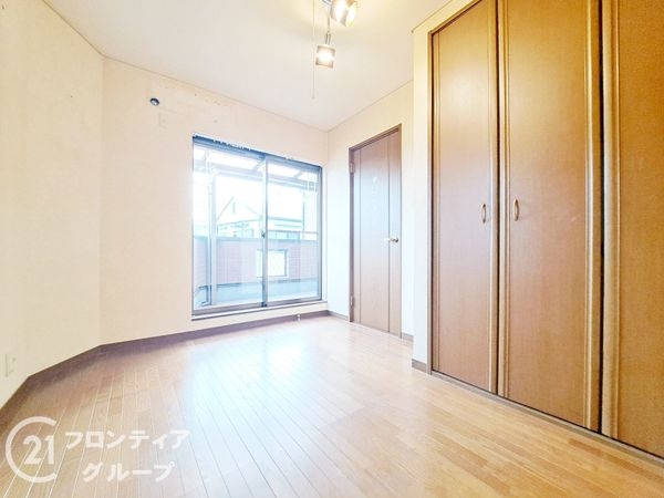 奈良市秋篠新町の中古一戸建て