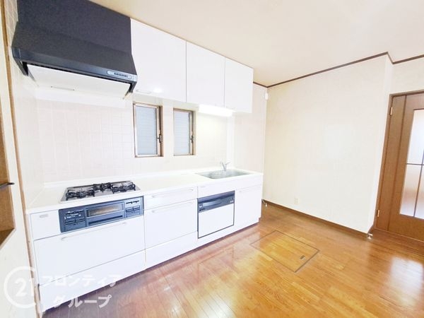 奈良市秋篠新町の中古一戸建て