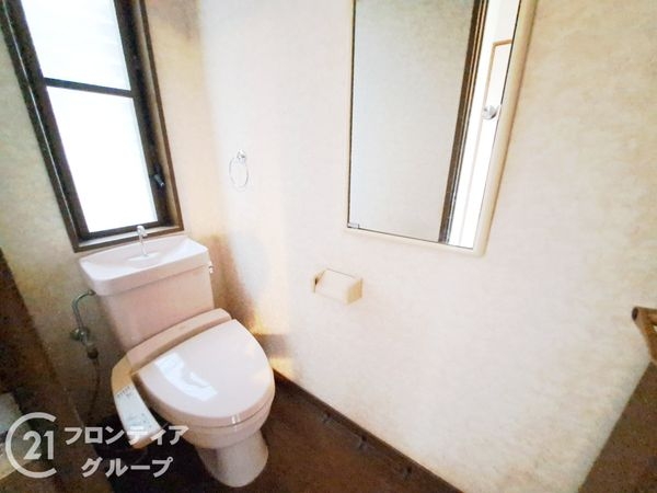 奈良市秋篠新町の中古一戸建て