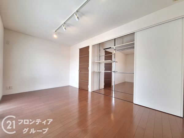 奈良市帝塚山西１丁目の中古一戸建て