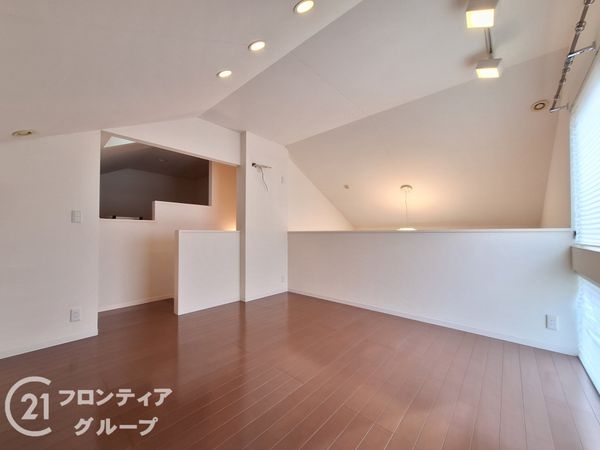 奈良市帝塚山西１丁目の中古一戸建て