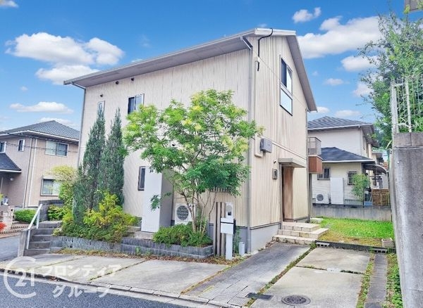 奈良市帝塚山西１丁目　中古一戸建て