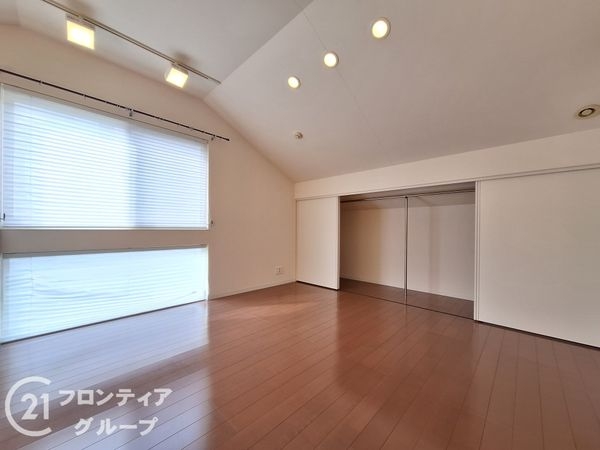 奈良市帝塚山西１丁目の中古一戸建て