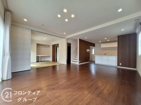 奈良市帝塚山西１丁目の中古一戸建て