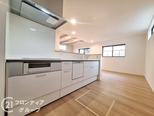 北葛城郡広陵町大字平尾　新築一戸建て