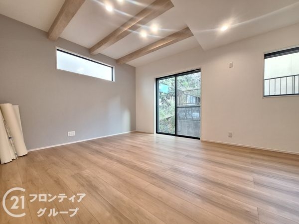 北葛城郡広陵町大字平尾　新築一戸建て