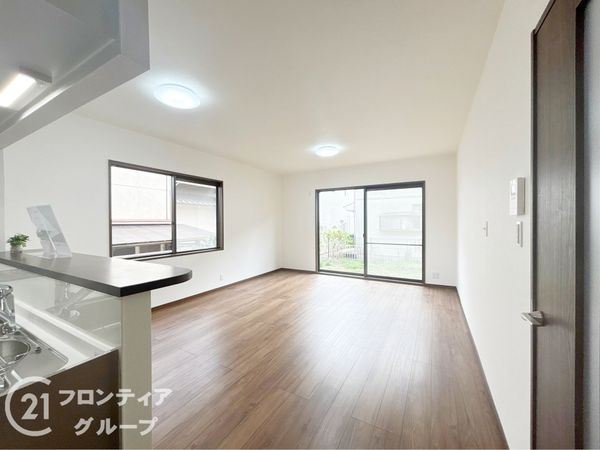 香芝市西真美１丁目の中古一戸建て