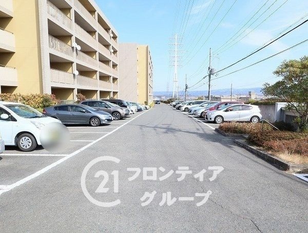 木津かぶと台団地１３号棟　中古マンション