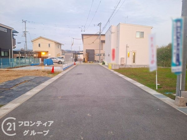 磯城郡川西町大字結崎　新築一戸建て　２０期　２号棟