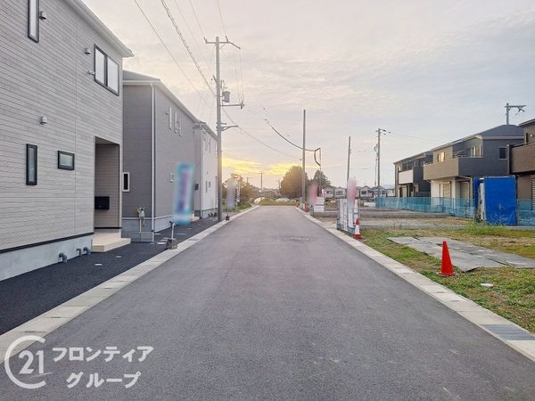 磯城郡川西町大字結崎　新築一戸建て　２０期　１号棟