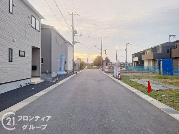 磯城郡川西町大字結崎　新築一戸建て　２０期　５号棟