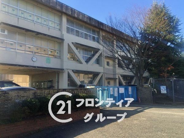 大和郡山市満願寺町の中古一戸建て(大和郡山市立片桐西小学校)