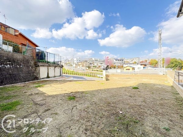 奈良市鳥見町２丁目　新築一戸建て　全２区画　D号地