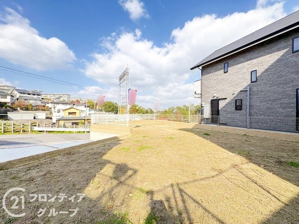 奈良市鳥見町２丁目　新築一戸建て　全２区画　D号地