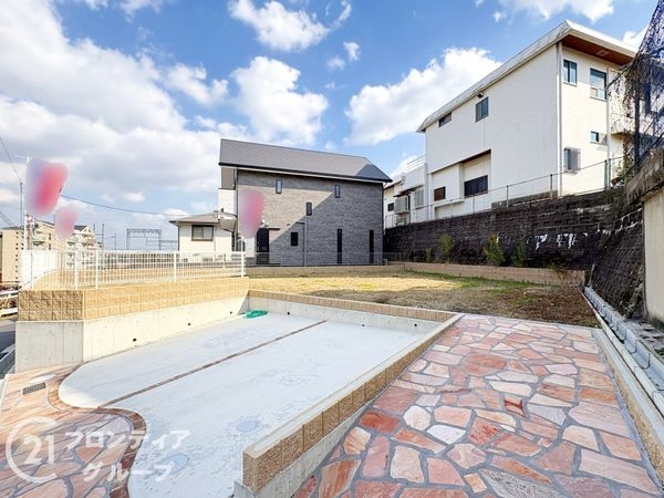 奈良市鳥見町２丁目　新築一戸建て　全２区画　D号地