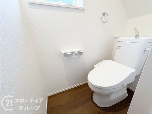 大和郡山市九条町　新築一戸建て　第１１　２号棟